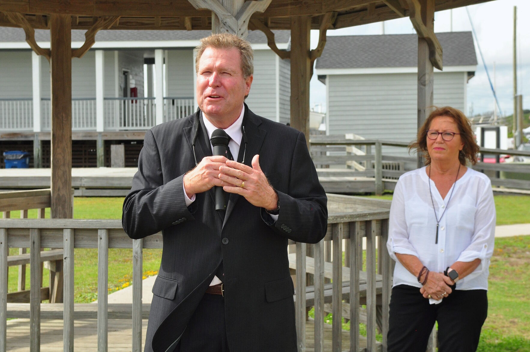 County Domestic Violence Program celebrates new safe house, monument